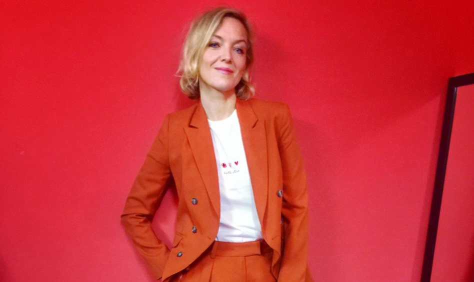 Illustration de l’article « Inès m. habille la présentatrice Maya Lauqué (France 5) » | Inès m.