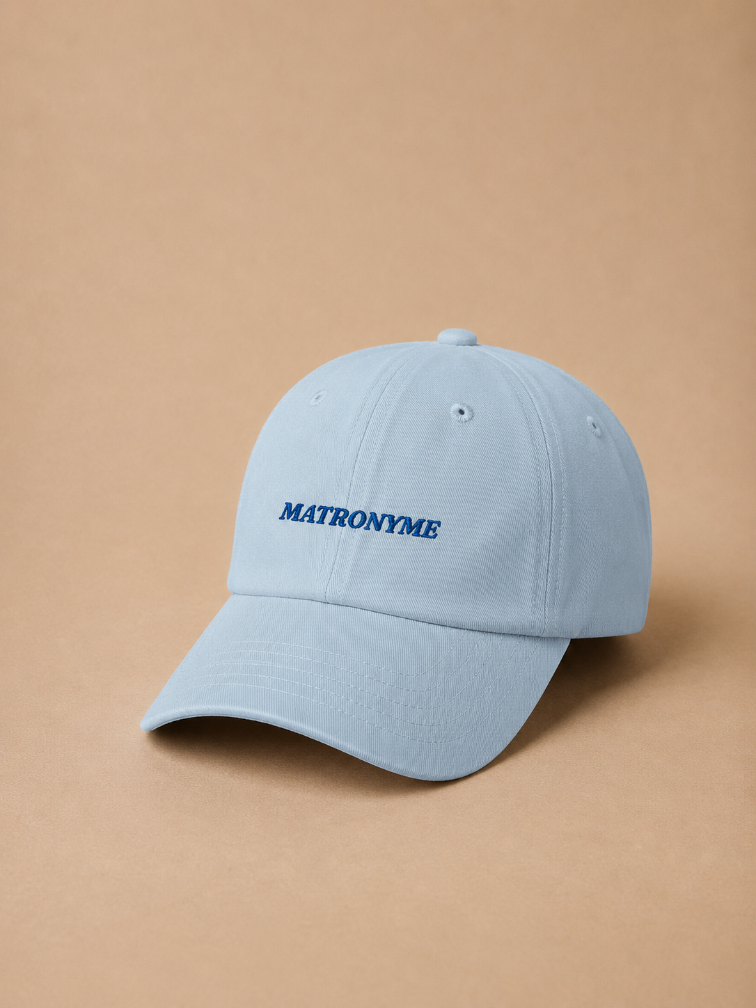 Casquette brodée Matronyme – vue 5 | Inès m.